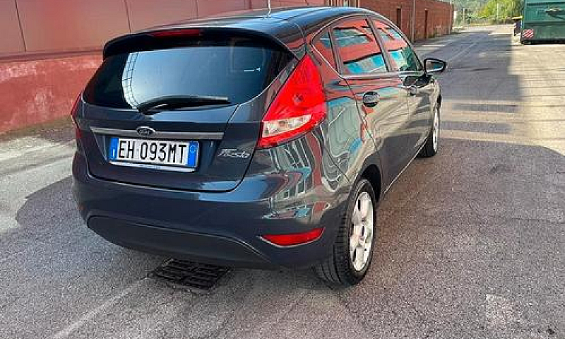 Ford Fiesta 1.2 60Cv...