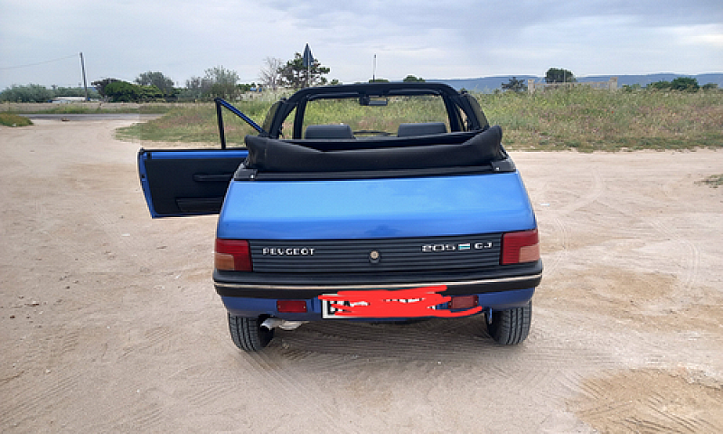 Peugeot 205 Cabrio...