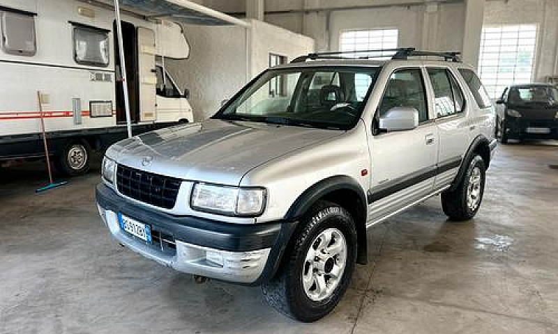 Opel Frontera 2.2 Dt...