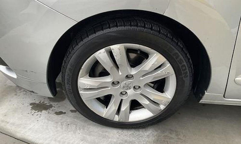 Peugeot 5008 2.0 Hdi...