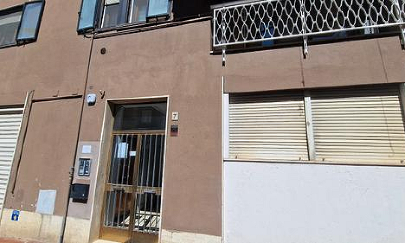 Via Dei Ligustri, Ap...