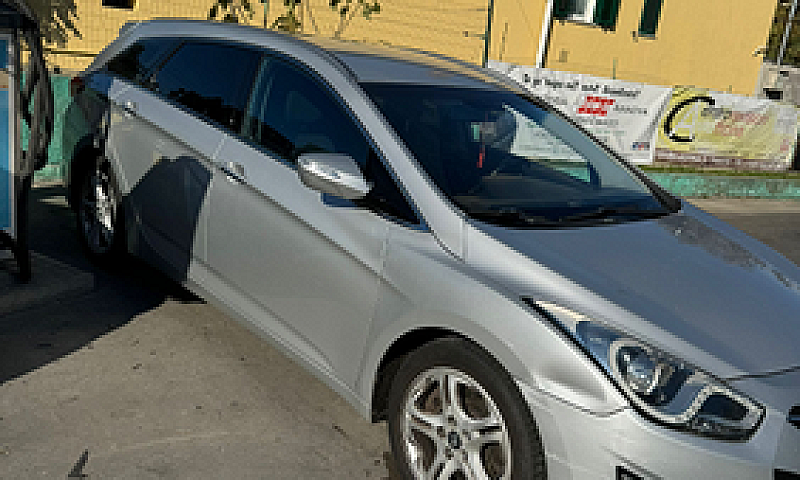Hyundai I40 Sw...