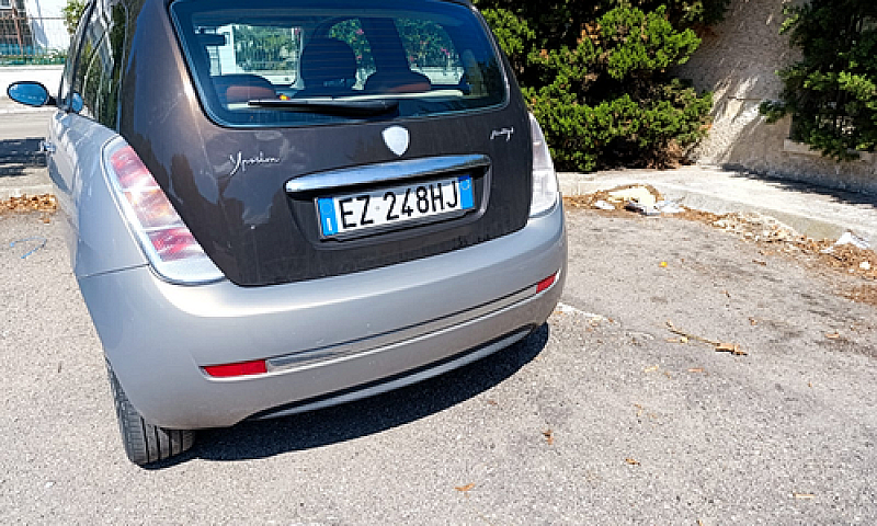 Lancia Y Diesel 1.3 ...