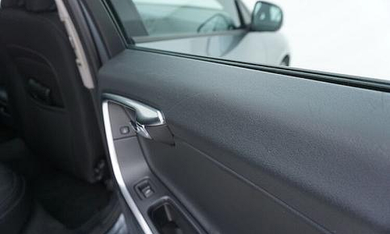 Volvo V60 D2 Geartro...