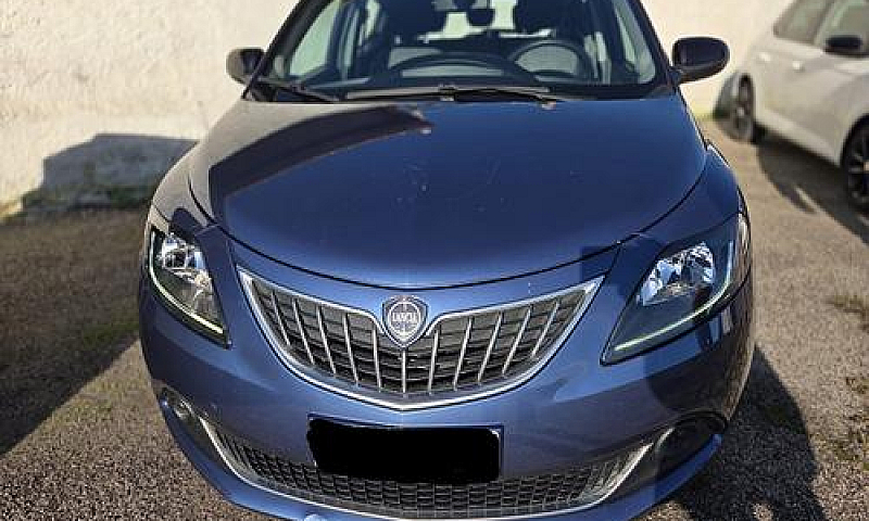 Lancia Ypsilon 1.0 5...