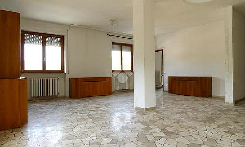 4 Locali A Arzignano...