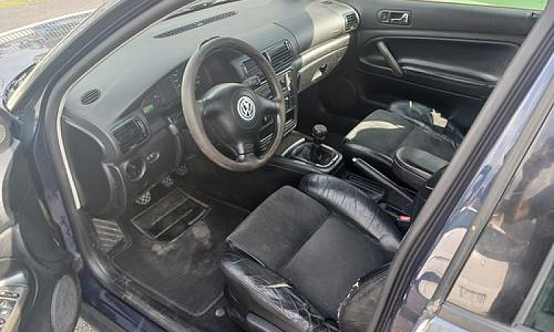Volkswagen Passat 1....