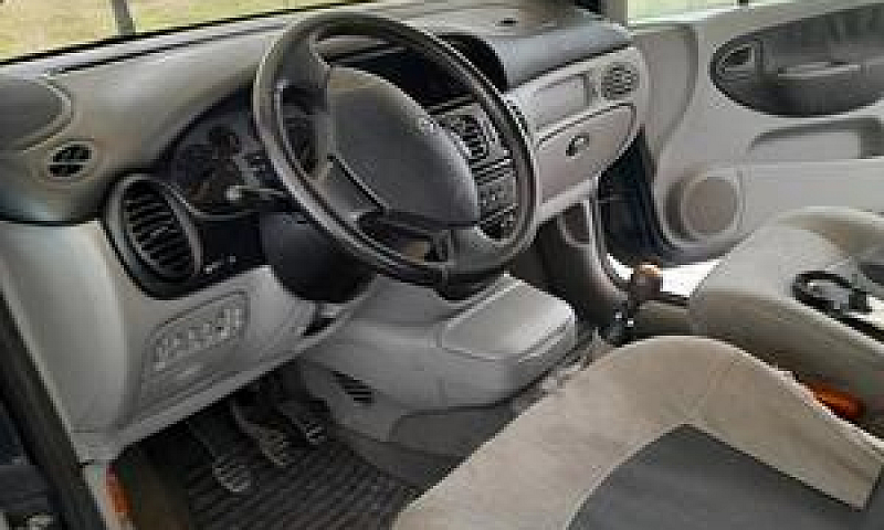 Renault Scenic 4X4...