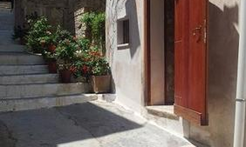 Centro Storico, Mono...