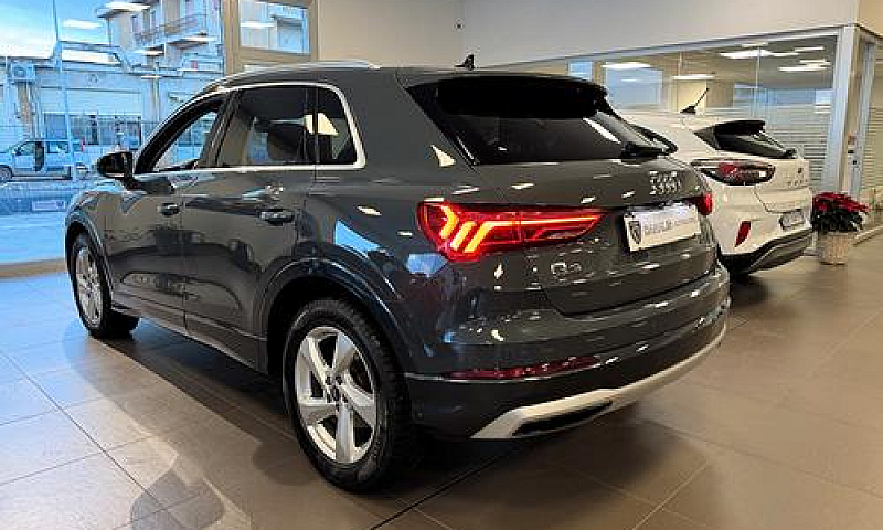 Audi Q3 35 Tdi 150Cv...