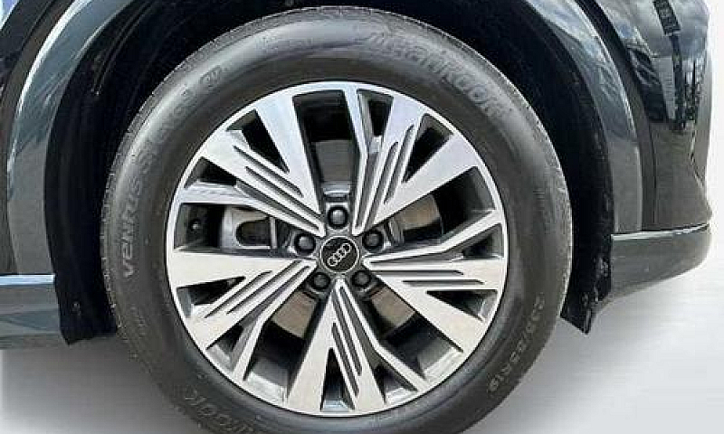 Audi Q4 E-Tron 45 E-...