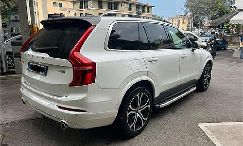 Volvo Xc90 (2014-->)...