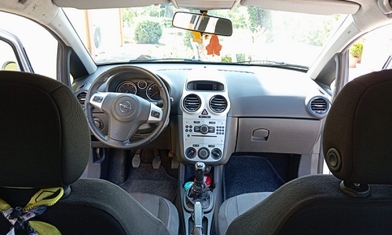 Opel Corsa D...