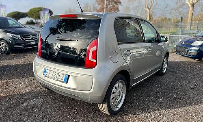 Volkswagen Up! 1.0 5...