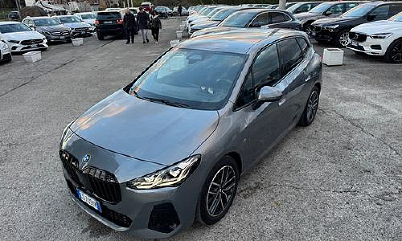 Bmw 218D Active Tour...