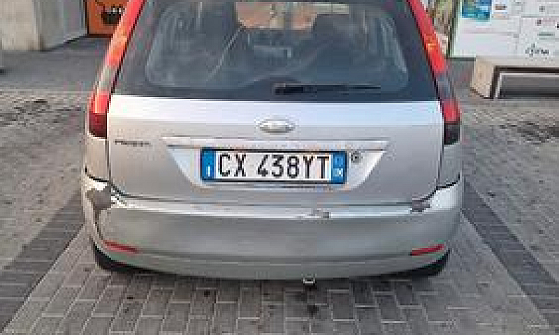 Ford Fiesta 5ª Serie...