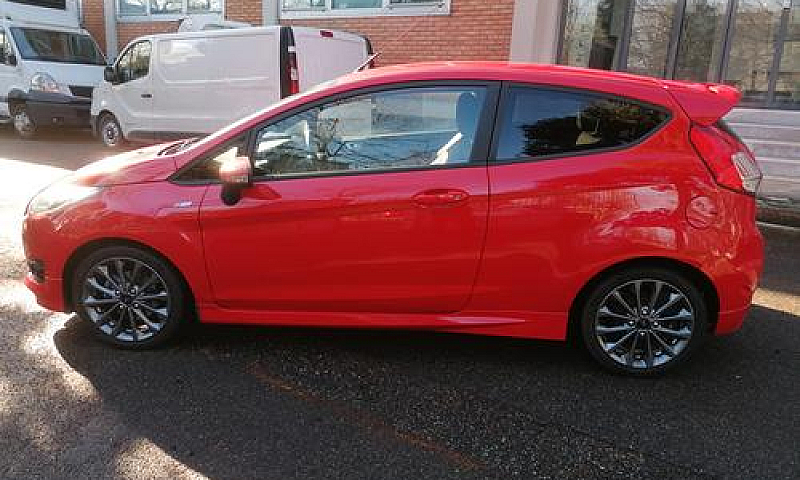 Ford Fiesta 1.5 Tdci...