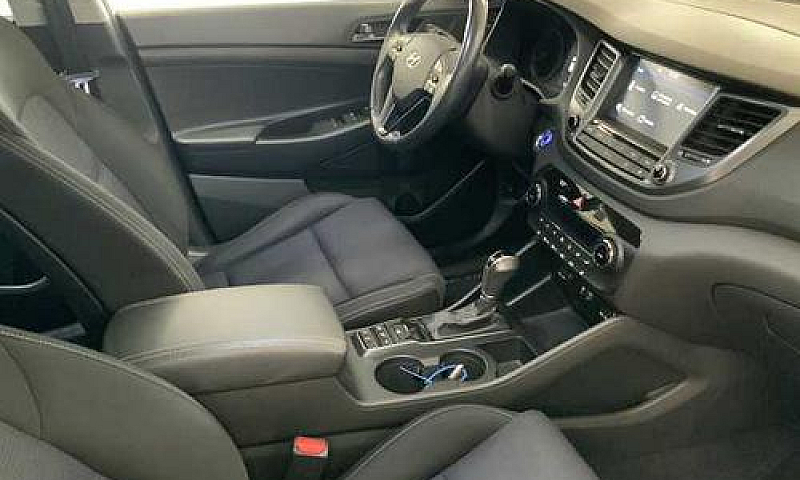 Hyundai Tucson 1.7 C...