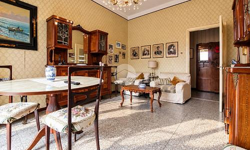 6 Locali A Imperia...