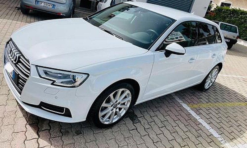 Audi A3 1.6 Diesel M...
