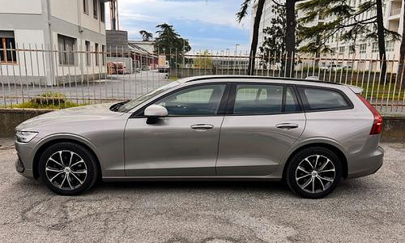 Volvo V60 D3...