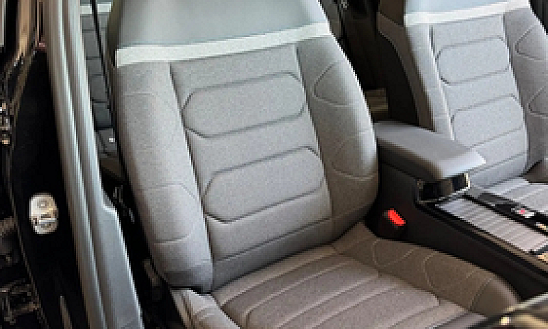 Citroën C4...