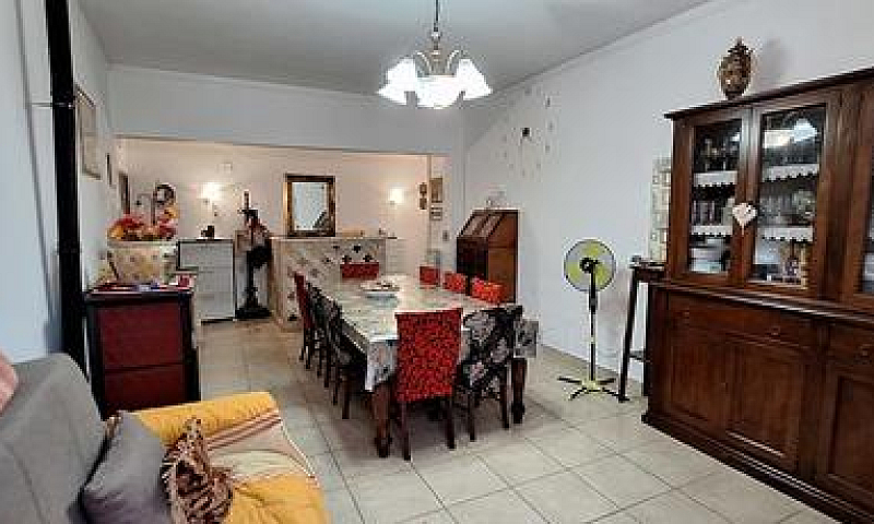 Appartamento A Ascia...