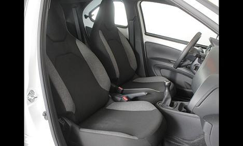 Toyota Aygo X - Aygo...
