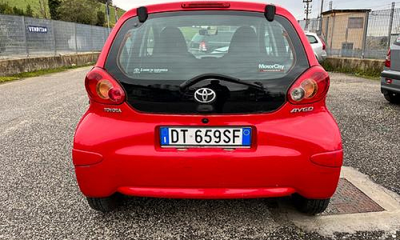 Toyota Aygo 1.0 12V ...