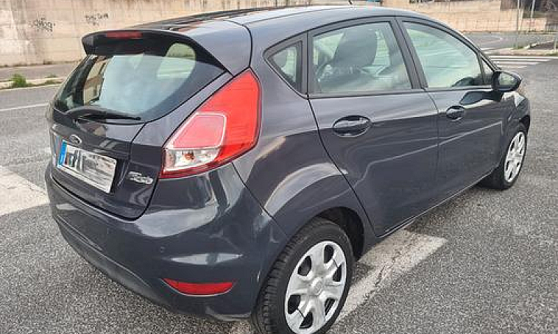 Ford Fiesta 1.4 5 Po...
