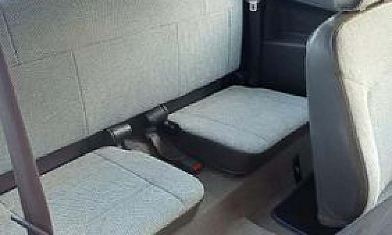 Mitsubishi L200 1999...
