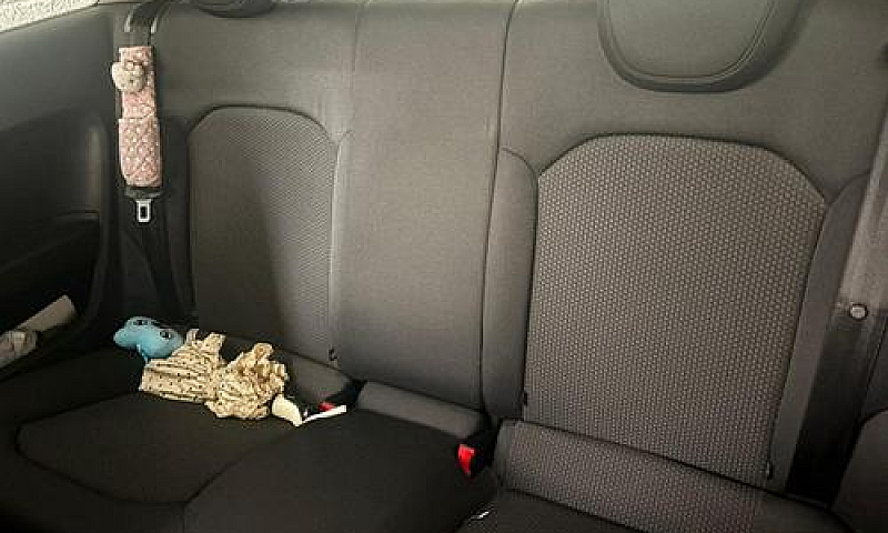 Audi A1 1.6 Tdi S Tr...