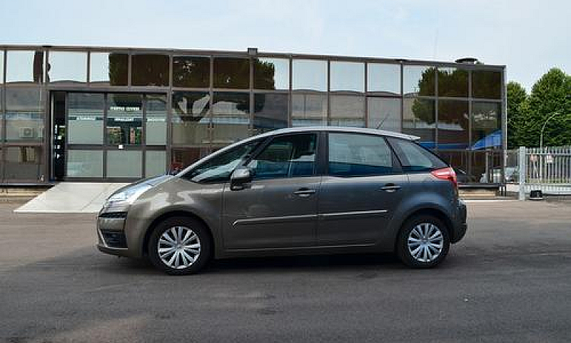 Citroen C4 Picasso 1...