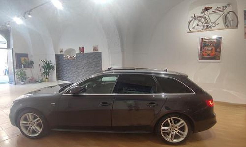 Audi A4 Avant 3.0 V6...