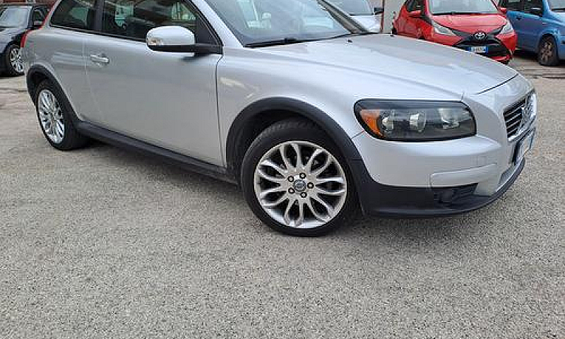 Volvo C30 1.6 D Mome...