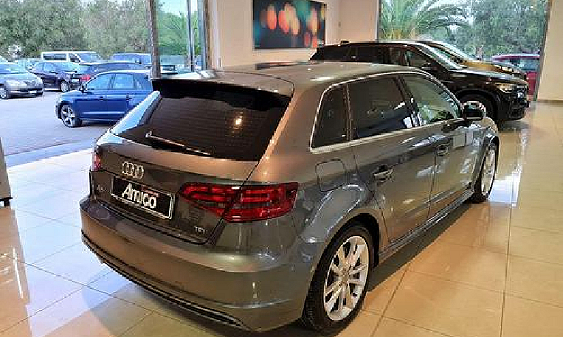 Audi A3 Sportback 1....