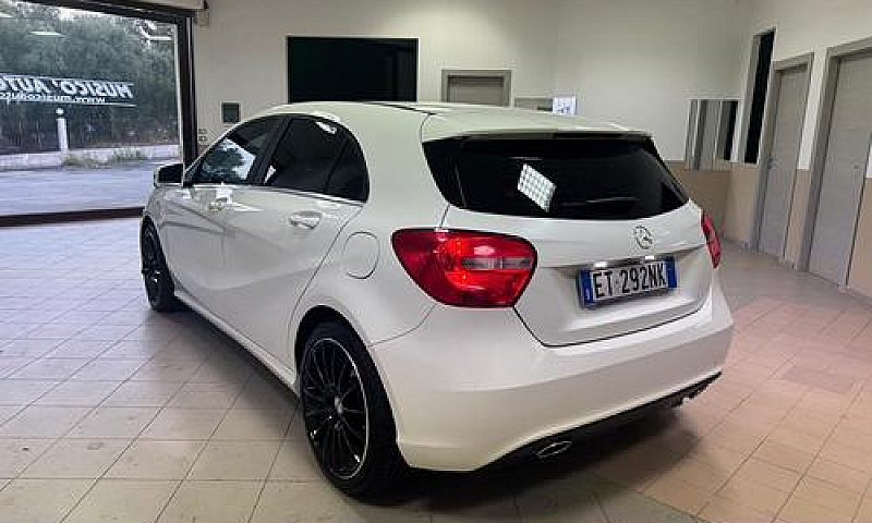 Mercedes-Benz A 180 ...