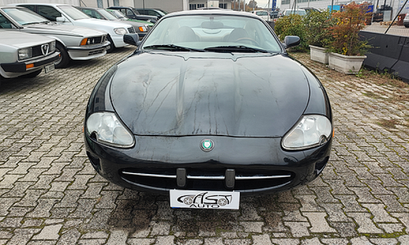 Jaguar Xk8 4.0 Coupé...