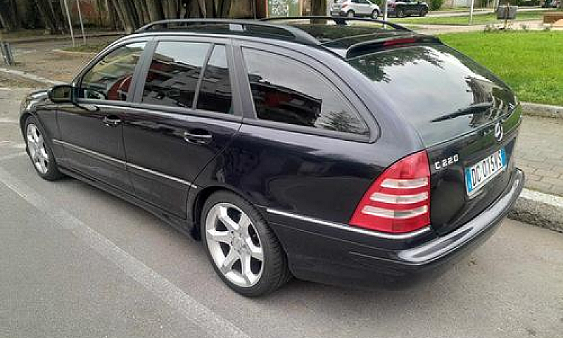 Mercedes C220 2006...