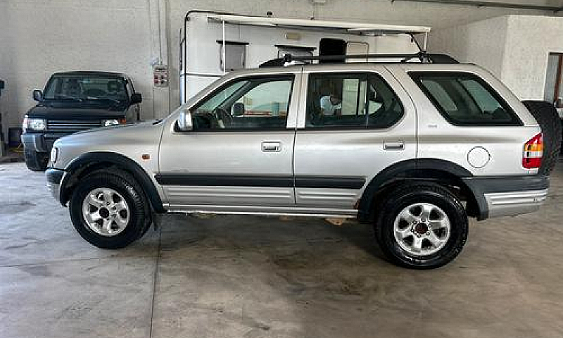 Opel Frontera 2.2 Dt...