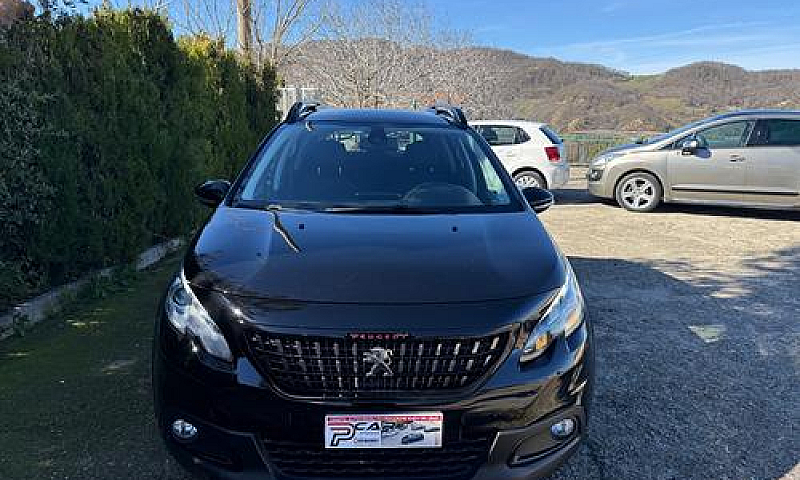 Peugeot 2008 Bluehdi...