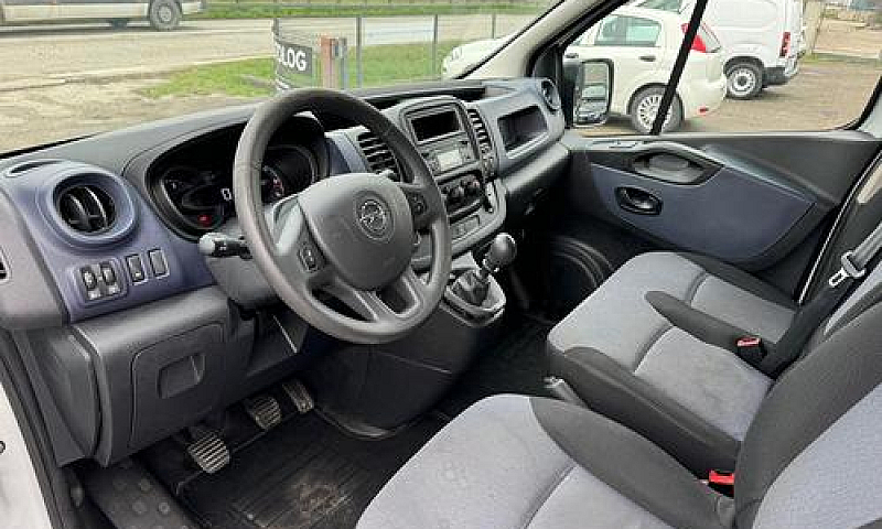 Opel Vivaro 27 1.6 B...