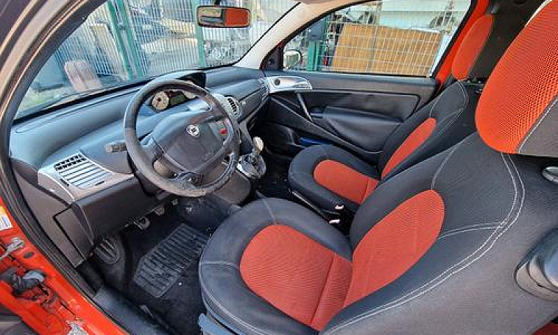 Lancia Ypsilon 1.2 B...