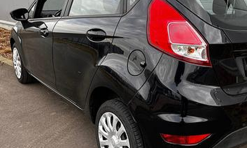 Ford Fiesta Ford Fie...