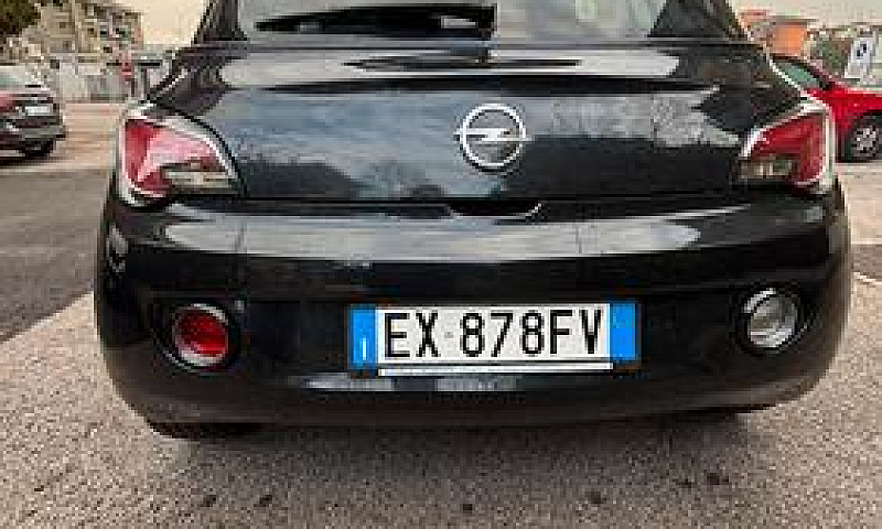 Opel Adam...