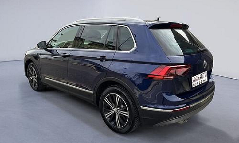 Volkswagen Tiguan 1....