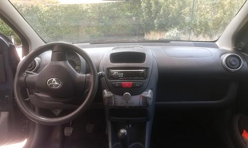 Toyota Aygo 1ª Serie...