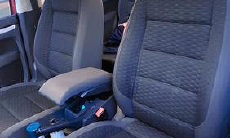 Volkswagen Touran - ...