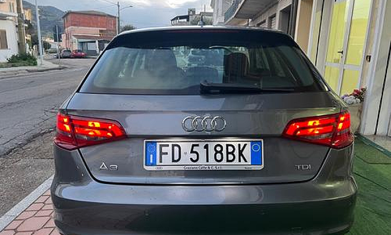 Audi A3 Spb 1.6 Tdi ...