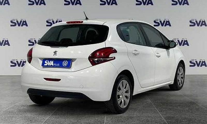 Peugeot 208 1.0 Pure...